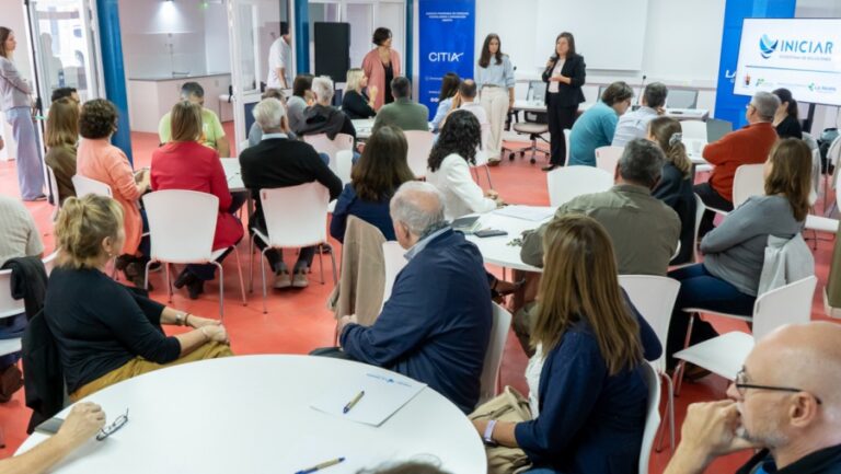 Becas INICIAR: se concretó nuevo taller de desafíos productivos