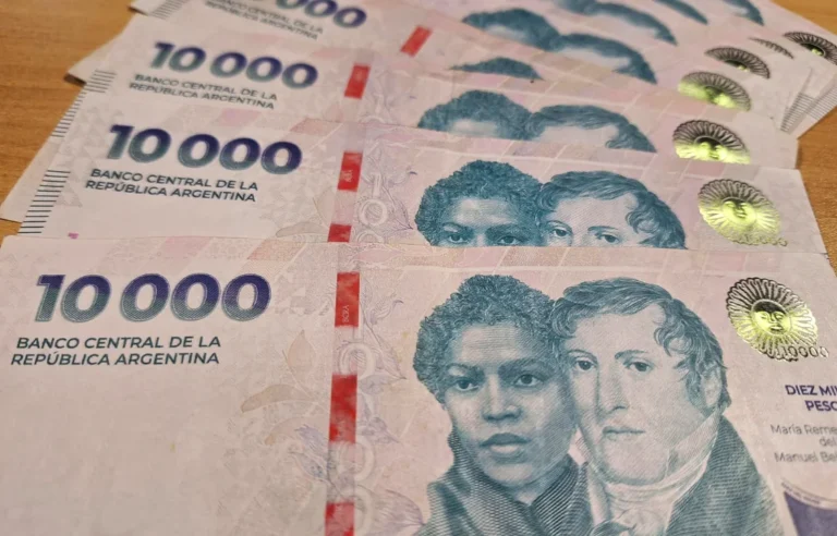 Anticipo de aguinaldo: quiénes pueden pedirlo y dónde