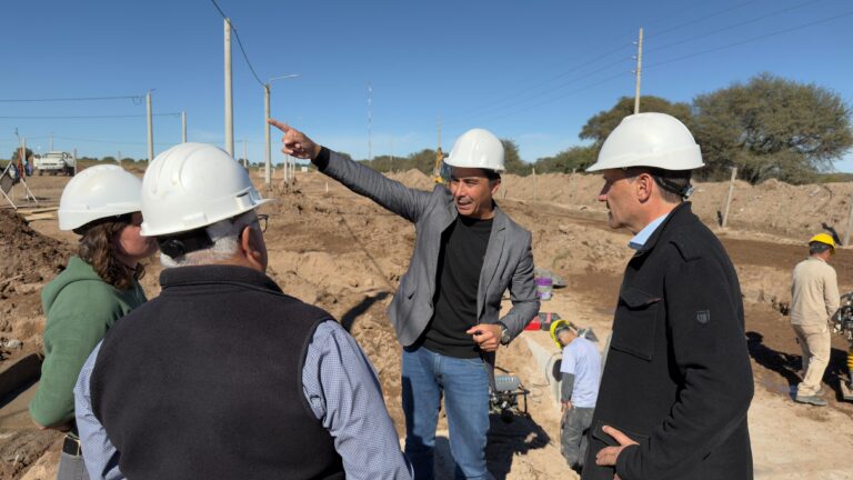 El Gobierno provincial impulsa infraestructura para 580 nuevas familias en Santa Rosa