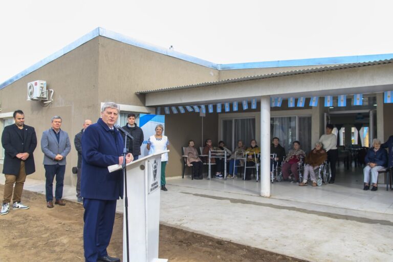 Villa Mirasol amplió su residencia para personas mayores