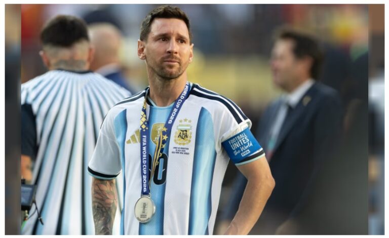 Las lágrimas de la Selección argentina: Messi recibió una ovación de los hinchas argentinos