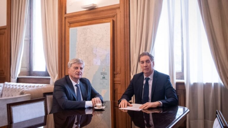 Tras la reunión entre Ziliotto y Santilli, Nación reanudó el envío de fondos previsionales a La Pampa